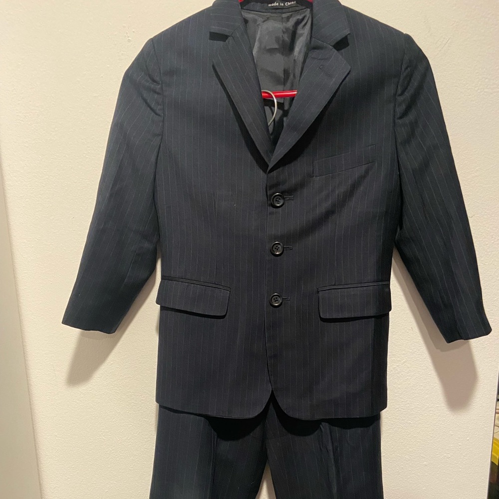 Boys size 8 Calvin Klein suit.